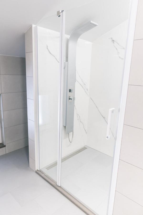 Apartma Tale 科巴里德 外观 照片